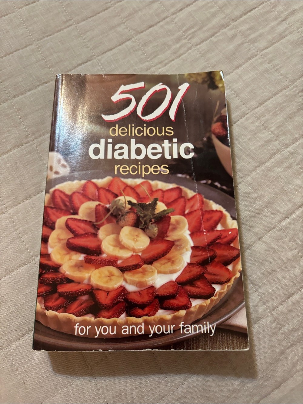 501 Delicious Diabetic Recipes Cookbook - Red, Cream, Brown